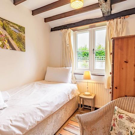 Host & Stay - Woodfalls Barn Burgh and Tuttington Buitenkant foto